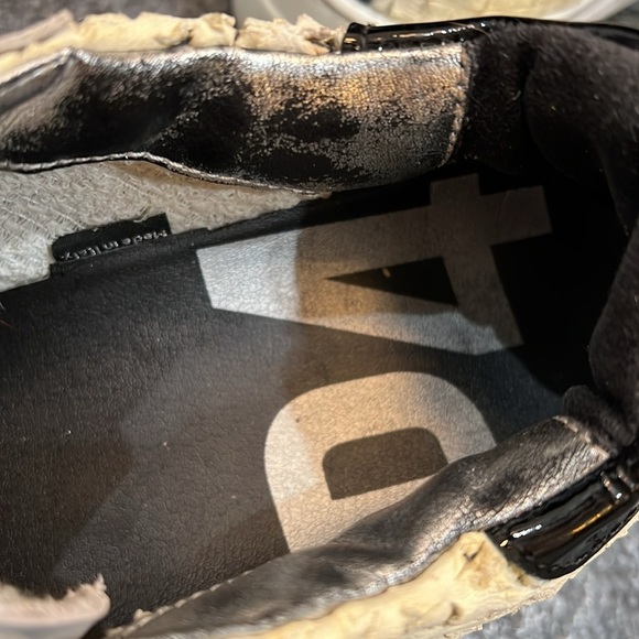 P448 Sz 40 Thea Low Women’s Sneakers - Picture 10 of 12